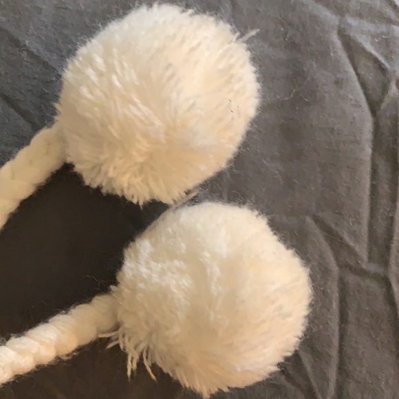 DK ear-cover beanie! - Picture 4 of 5